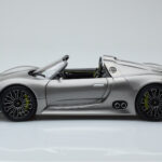 Porsche 918 Spyder Prototype Grey Metallic Minichamps 1:18 110060030 Diecast - image 4 of 7