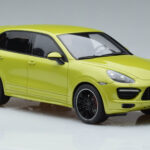 Porsche Cayenne GTS 92A Peridot Green GT Spirit 1:18 GT020A Resin - image 4 of 6