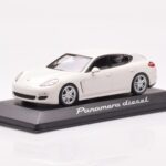 Porsche Panamera 970 Diesel Carrara White Minichamps 1:43 WAP0200090C Diecast - image 2 of 4