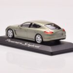 Porsche Panamera 970 S Hybrid Critall Green Minichamps 1:43 WAP0205010A Diecast - image 3 of 4