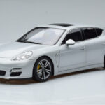 Porsche Panamera 970 Turbo Silver Norev 1:18 187609 Diecast