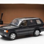 Range Rover P38 4.6 HSE Black Metallic AUTOart 1:18 70017 Diecast - image 2 of 9