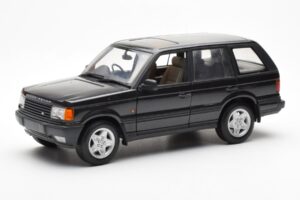 Range Rover P38 4.6 HSE Black Metallic AUTOart 1:18 70017 Diecast