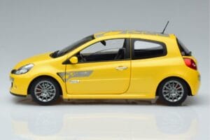 Renault Clio RS Mk3 F1 Team Norev 1:18 185236 Diecast - image 4 of 7
