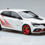 Renault Megane RS Trophy-R Mk4 White Norev 1:18 185239 Diecast - image 4 of 6