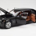 Rolls-Royce Phantom VII EWB Diamond Black Kyosho 1:18 08841DBK2 Diecast - image 2 of 8