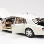 Rolls-Royce Phantom VII EWB English White Kyosho 1:18 08841EW2 Diecast - image 5 of 8