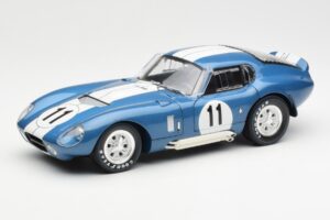 Shelby Daytona Cobra Coupe #11 S. Thompson 24 Hours of Le Mans 1965 CMR 1:18 CMR114 Diecast