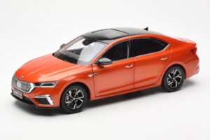 Skoda Octavia Pro Orange FAW 1:18 ZMR000006ORA Diecast