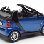 Smart Fortwo 451 Cabrio Blue & Black Minichamps 1:18 150036330 Diecast - image 3 of 8