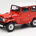 Toyota Land Cruiser FJ40 Van Red Kyosho 1:18 08971R Diecast