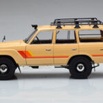 Toyota Land Cruiser 60 Beige With Optional Parts Kyosho 1:18 08956XBE Diecast - image 4 of 12