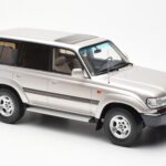 Toyota Land Cruiser HDJ80 Beige Metallic Otto 1:18 OT438 Resin - image 4 of 6