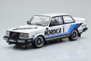 Volvo 240 Turbo Nordica #1 J. Cecotto / A. Olafsson ETCC Brno 1986 IXO 1:18 18RMC087 Diecast