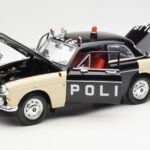 Volvo P121 Police Revell 1:18 8904 Diecast - image 2 of 8