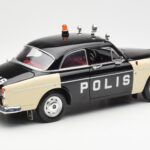 Volvo P121 Police Revell 1:18 8904 Diecast - image 3 of 8