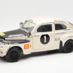 Volvo PV 544 Rally Revell 1:18 8922 Diecast