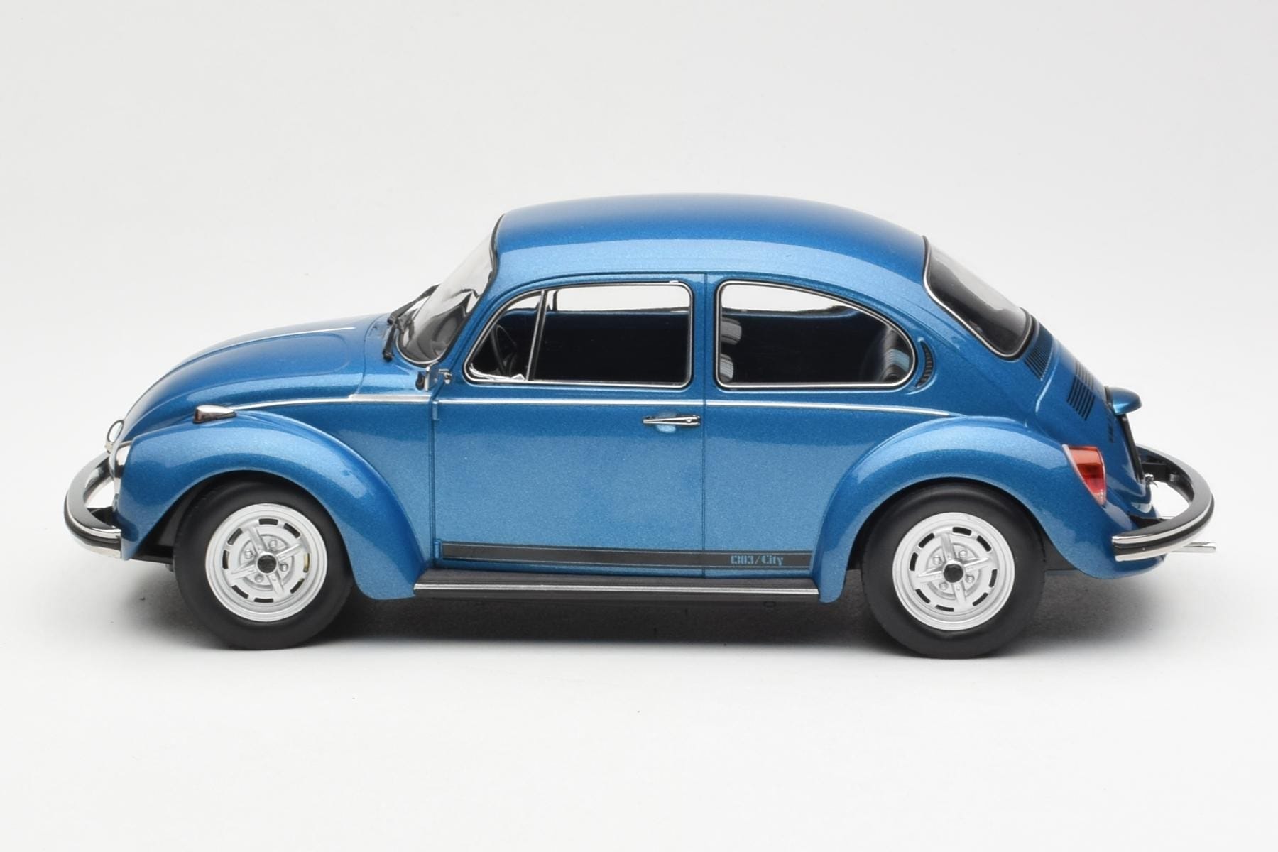 Volkswagen Beetle 1303 City Blue Norev 1:18 188525 Diecast - image 3 of 6