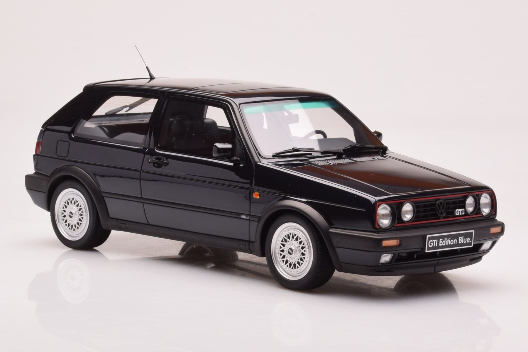 Volkswagen Golf Mk2 GTI Edition Blue Moonlight Blue Otto 1:18 OT1030 Resin - image 4 of 6