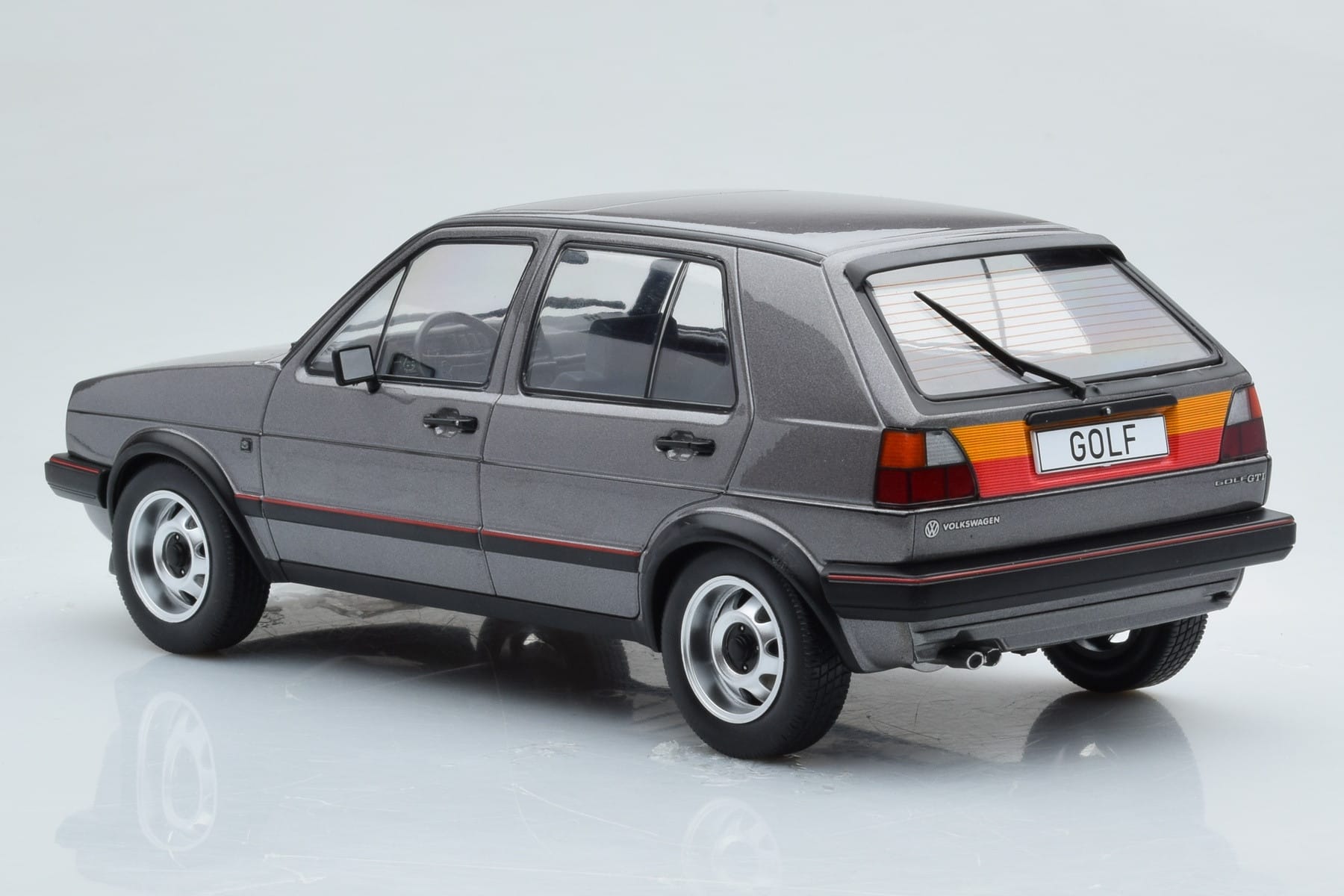Volkswagen Golf GTI Mk2 Gray MCG 1:18 MCG18390 Diecast - image 5 of 6