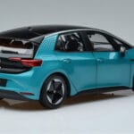 Volkswagen ID.3 Green FAW 1:18 ZVN000001GRU Diecast - image 3 of 7