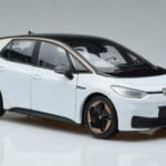 Volkswagen ID.3 White FAW 1:18 ZVN000001WEI Diecast - image 5 of 7