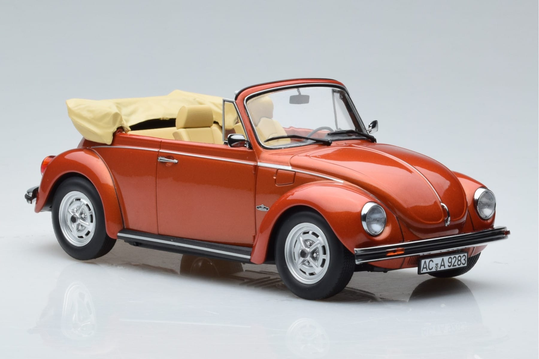 Volkswagen Beetle 1303 Cabriolet Orange Norev 1:18 188526 Diecast - image 4 of 6