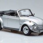 Volkswagen Beetle 1303 Cabriolet Silver Norev 1:18 188530 Diecast - image 4 of 6