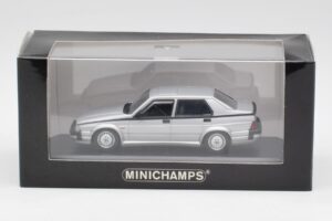 Alfa Romeo 75 3.0 V6 Silver Minichamps 1:43 400120461 Diecast - image 4 of 4
