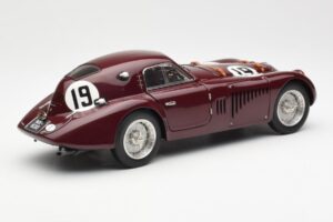 Alfa Romeo 8C 2900 B Speciale #19 24 Hours of Le Mans 1938 CMC 1:18 M-111 Diecast - image 2 of 6