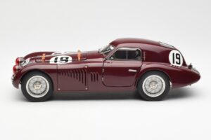 Alfa Romeo 8C 2900 B Speciale #19 24 Hours of Le Mans 1938 CMC 1:18 M-111 Diecast - image 3 of 6