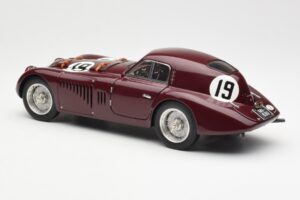 Alfa Romeo 8C 2900 B Speciale #19 24 Hours of Le Mans 1938 CMC 1:18 M-111 Diecast - image 5 of 6
