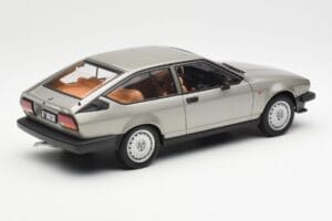 Alfa Romeo Alfetta GTV 2.0 Grey Metallic AUTOart 1:18 70147 Diecast - image 3 of 8