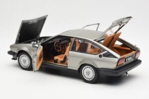 Alfa Romeo Alfetta GTV 2.0 Grey Metallic AUTOart 1:18 70147 Diecast - image 5 of 8