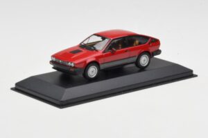 Alfa Romeo Alfetta GTV6 Red Minichamps 1:43 400120140 Diecast - image 2 of 4