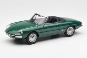 Alfa Romeo Duetto Spider Green AUTOart 1:18 70138 Diecast