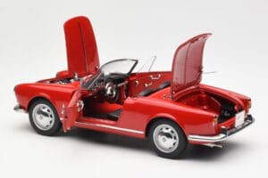 Alfa Romeo Giulietta 1300 Spider Red AUTOart 1:18 70157 Diecast - image 5 of 8