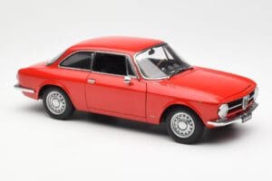 Alfa Romeo GT 1300 Junior LHD Red AUTOart 1:18 70131 Diecast - image 6 of 8