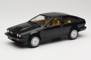 Alfa Romeo GTV6 2.5 Black Laudoracing-Models 1:18 LM110C Diecast