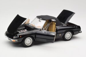Alfa Romeo Spider 916 Veloce Black Ricko 1:18 32107 Diecast - image 2 of 8