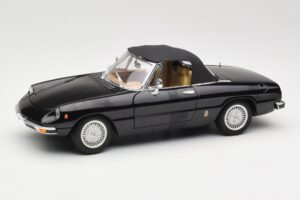 Alfa Romeo Spider 916 Veloce Black Ricko 1:18 32107 Diecast