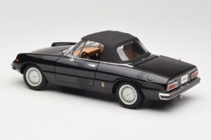 Alfa Romeo Spider 916 Veloce Black Ricko 1:18 32107 Diecast - image 7 of 8