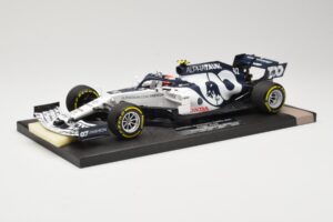 AlphaTauri Honda AT01 #10 P. Gasly Winner Italian GP 2020 Minichamps 1:18 117200810 Diecast - image 2 of 6