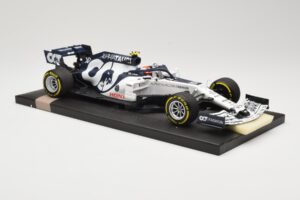 AlphaTauri Honda AT01 #10 P. Gasly Winner Italian GP 2020 Minichamps 1:18 117200810 Diecast - image 4 of 6