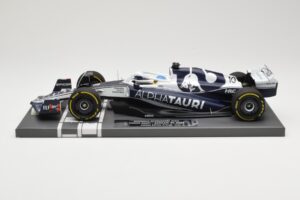 AlphaTauri AT03 #10 P. Gasly Bahrain GP 2022 Minichamps 1:18 117220110 Diecast