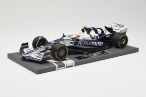 AlphaTauri AT03 #22 Y. Tsunoda Bahrain GP 2022 Minichamps 1:18 117220122 Diecast - image 2 of 6
