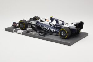 AlphaTauri AT03 #22 Y. Tsunoda Bahrain GP 2022 Minichamps 1:18 117220122 Diecast - image 5 of 6
