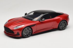 Aston Martin DB12 Hyper Red GT Spirit 1:18 GT936 Resin