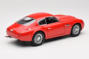 Aston Martin DB4 GT Zagato Red Road Signature 1:18 92728 Diecast - image 3 of 8