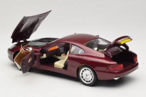 Aston Martin DB7 Red Guiloy 1:18 67550 Diecast - image 5 of 8